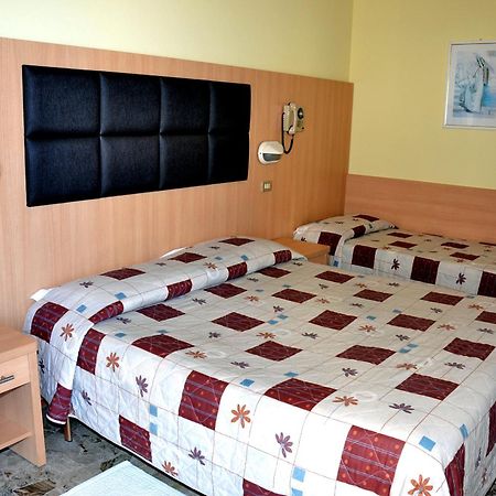 Hotel Marco Polo Bellaria-Igea Marina Camera foto