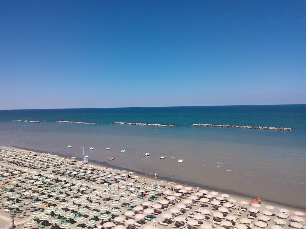 Hotel Marco Polo Bellaria-Igea Marina Esterno foto